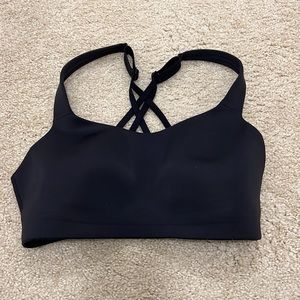Lululemon Adapt & Align Bra. Size 32DD. Perfect Condition! Worn a few times!!